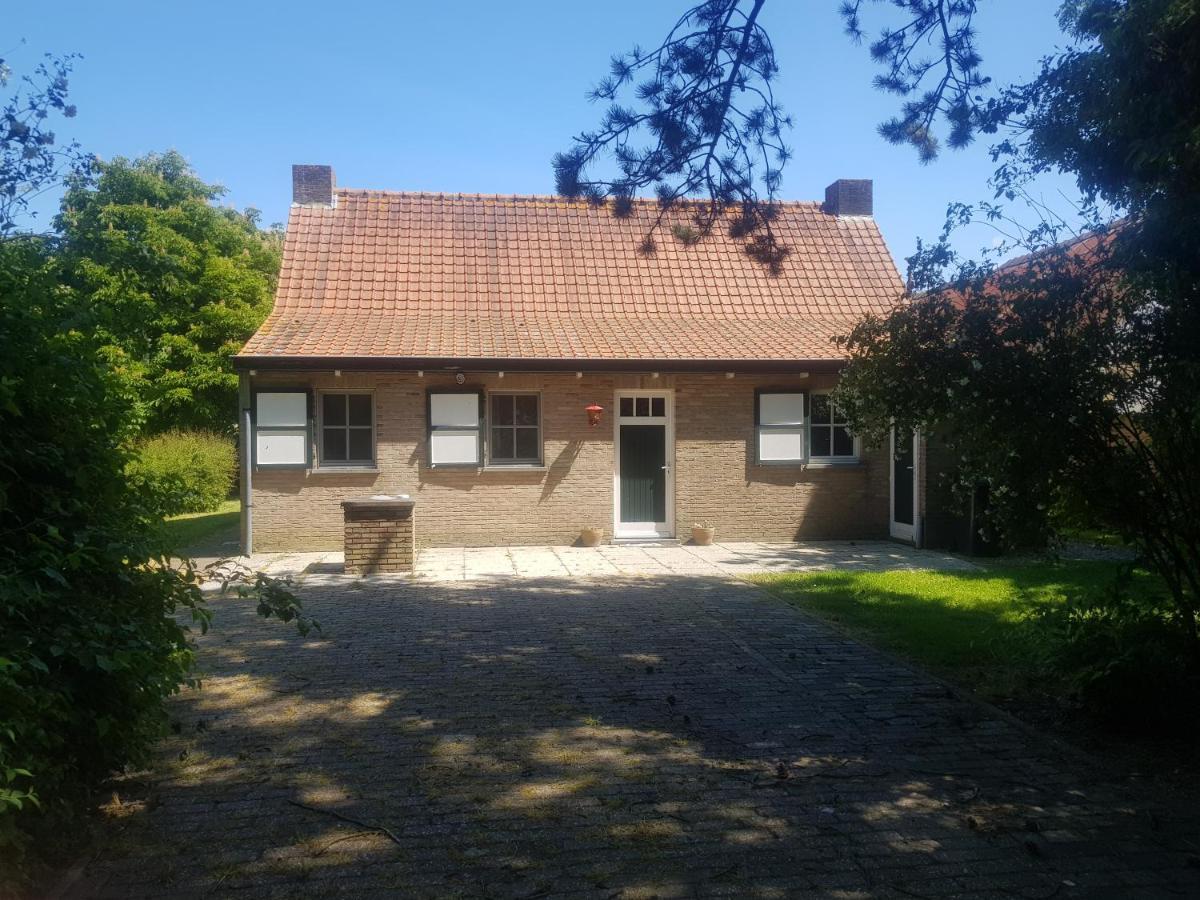 De Bedstee Villa Schoondijke Exterior photo